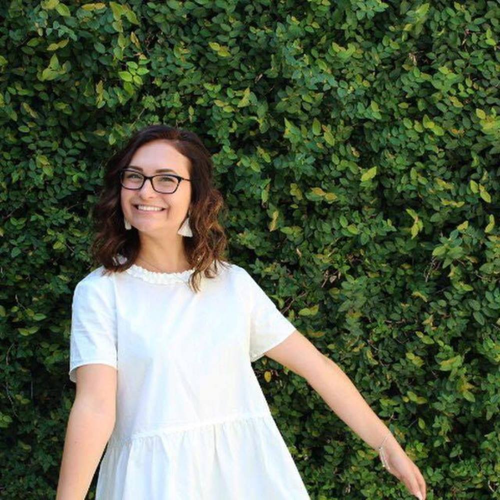 Meet your Posher, Macy